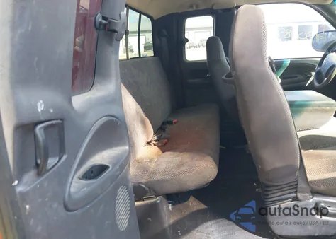 2000 Dodge Ram 1500 St из США, поврежденный, VIN 1B7HF13Z7YJ119607